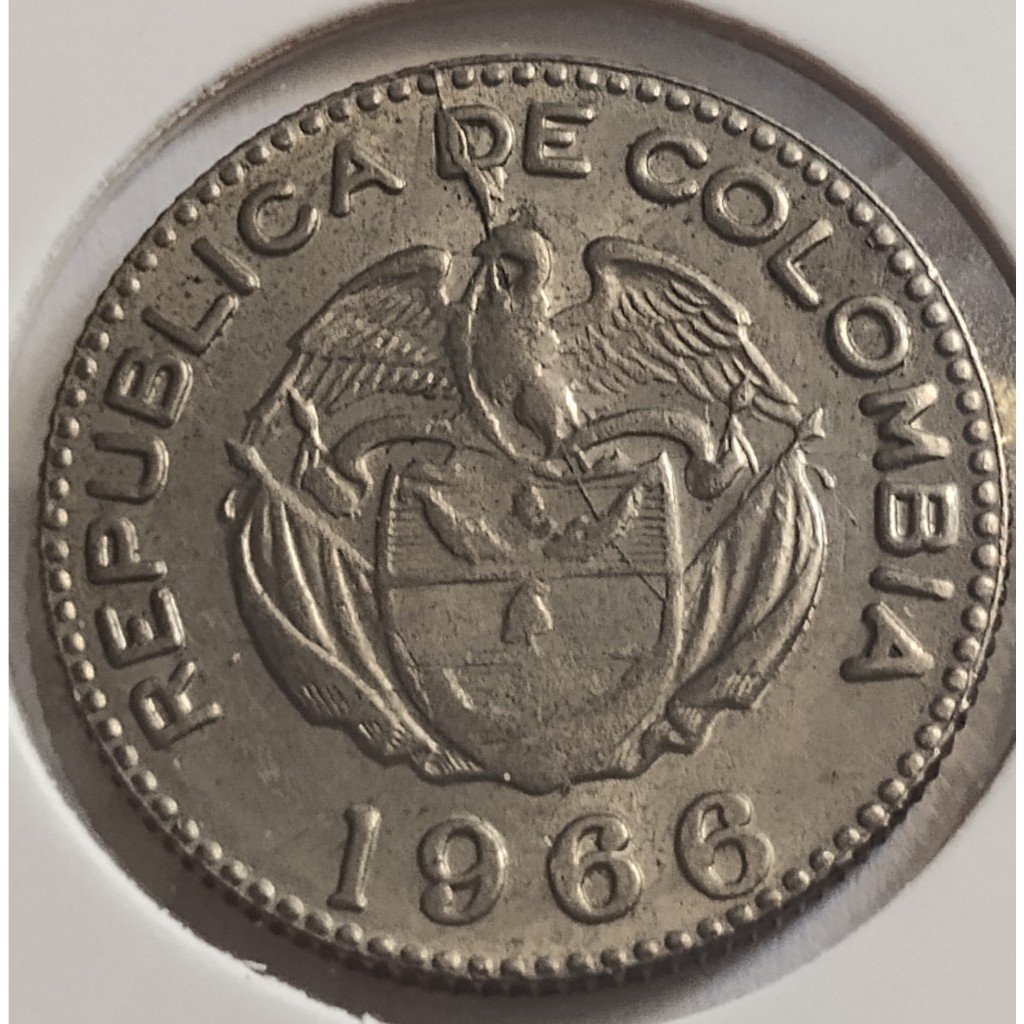 moeda antiga 10 centavos 1966 colômbia mbc