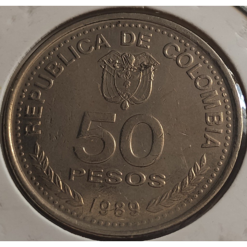 moeda antiga 50 pesos 1989 colômbia mbc